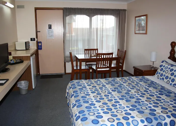 Raglan Motor Inn
