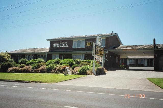 Raglan Motor Motel Warrnambool